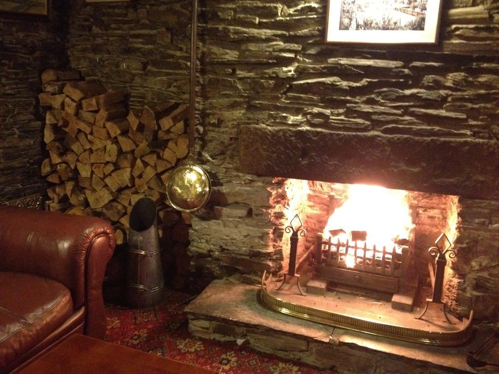 The Copley Arms Looe Exterior foto