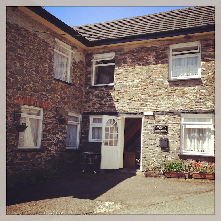 The Copley Arms Looe Exterior foto